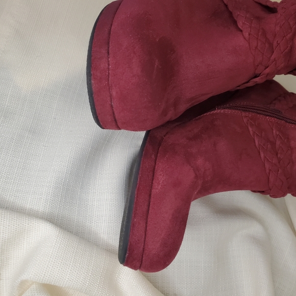 Unlisted Women's Wedges, Burgundy , 8.5 - Picture 12 of 13